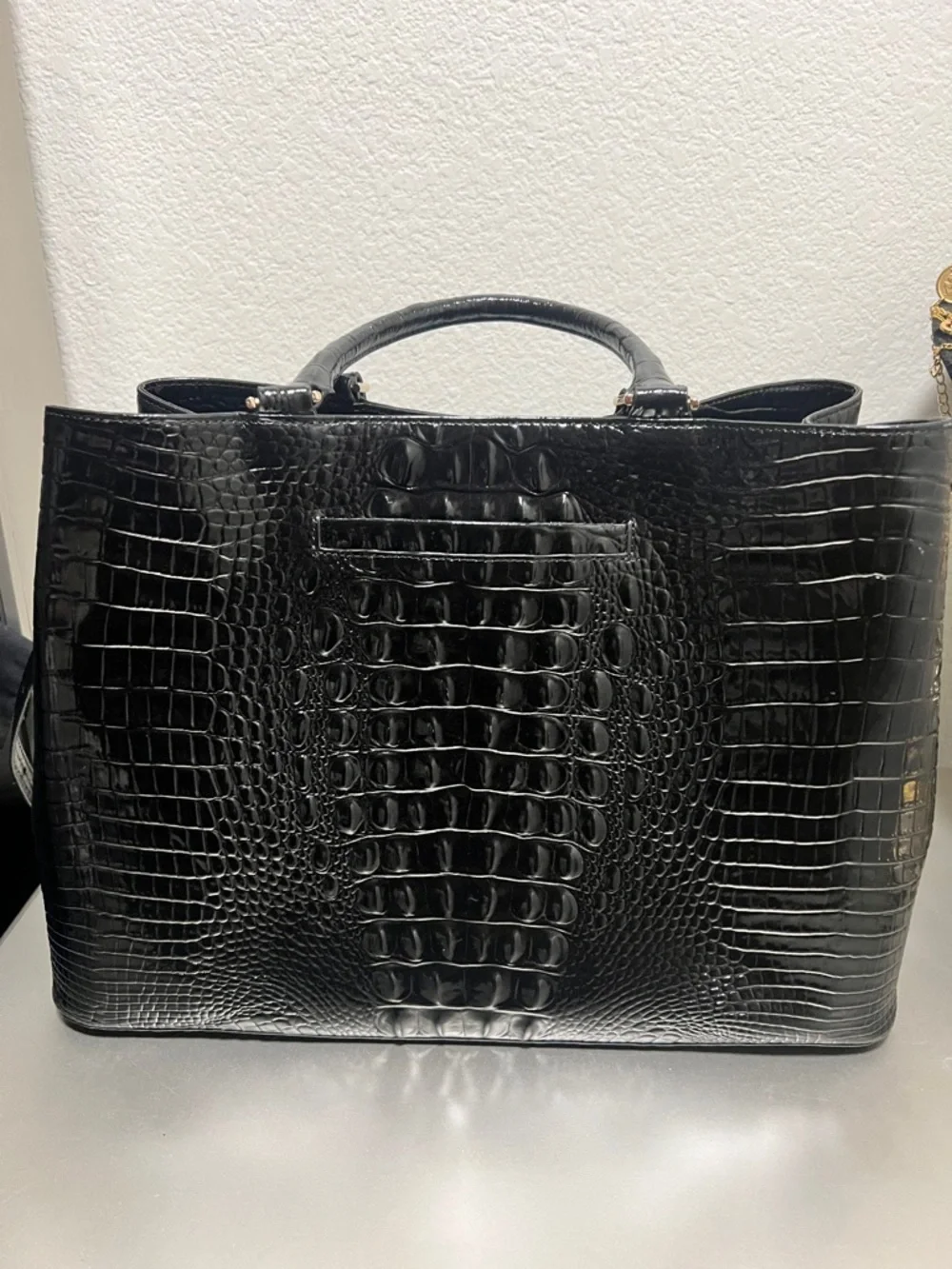 LIKE NEW Brahmin Denise Extra-Large Croc Embossed Leather Carryall Satchel - Picture 8 of 16